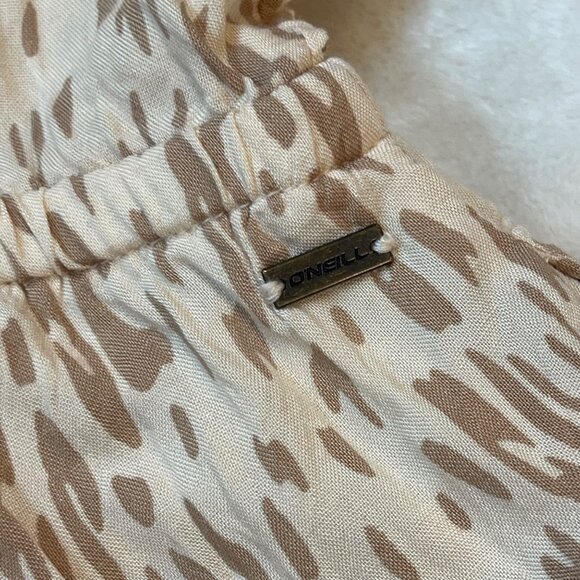 O'Neill Camile Jumpsuit Women's Size Large Viscose Pockets Neutral Lightweight - Picture 12 of 15